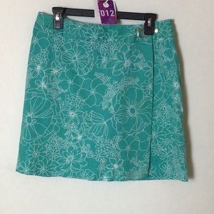 12. M Bay Studio Seafoam Green & White Floral Print Skort